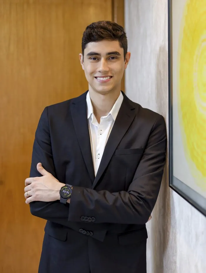 Dr. Dkaion Vilela de Jesus, neurologista vascular e perito médico judicial em Goiânia